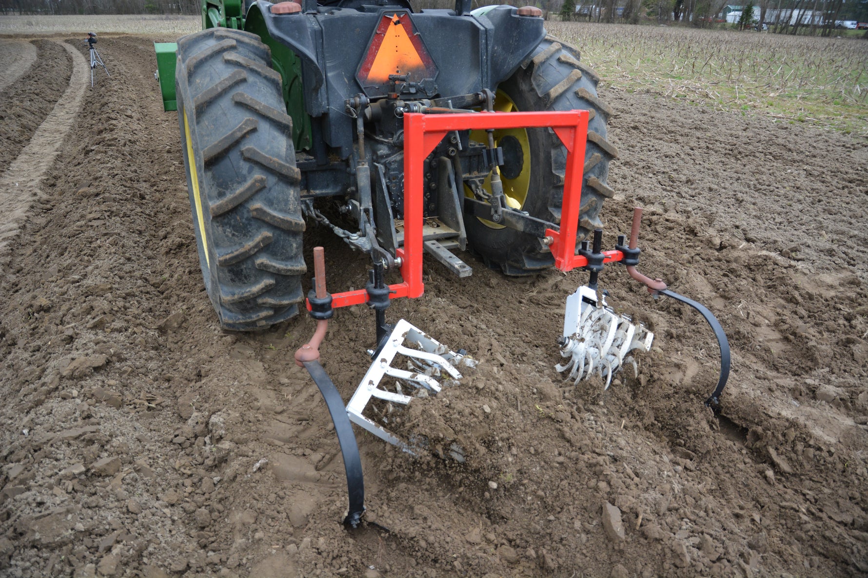 4 GANG ROLLING CULTIVATOR RH
