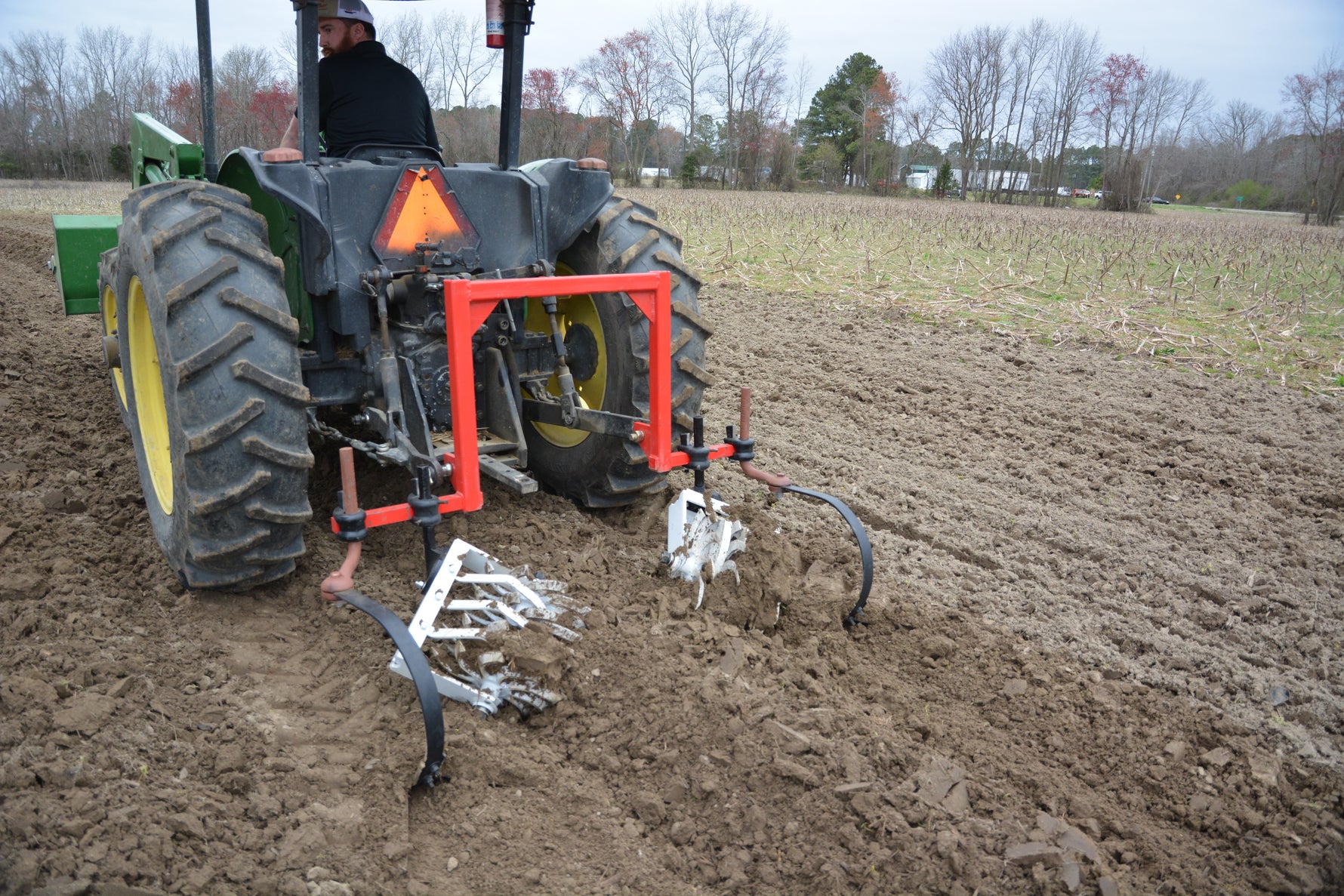 4 GANG ROLLING CULTIVATOR RH