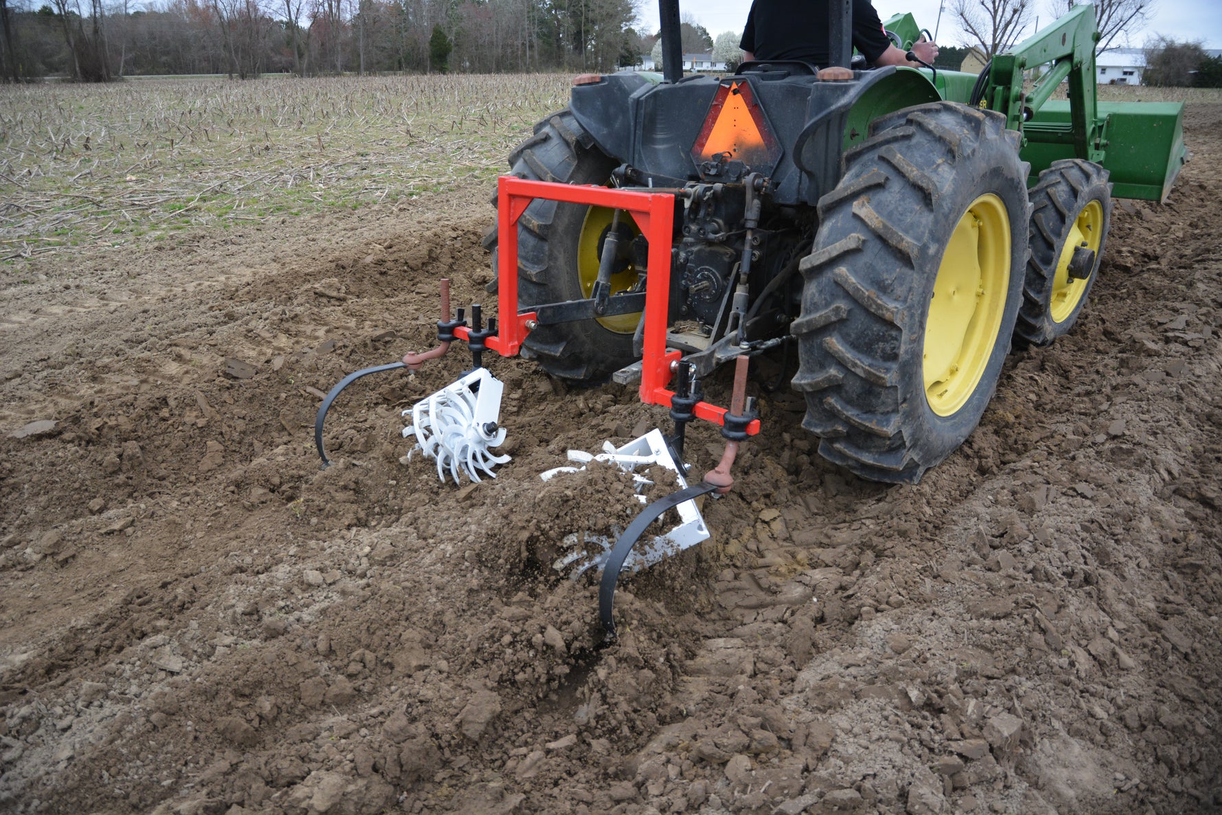 4 GANG ROLLING CULTIVATOR RH