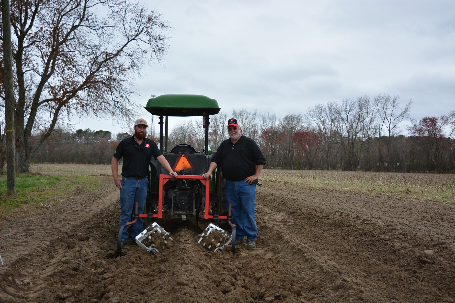 4 GANG ROLLING CULTIVATOR RH