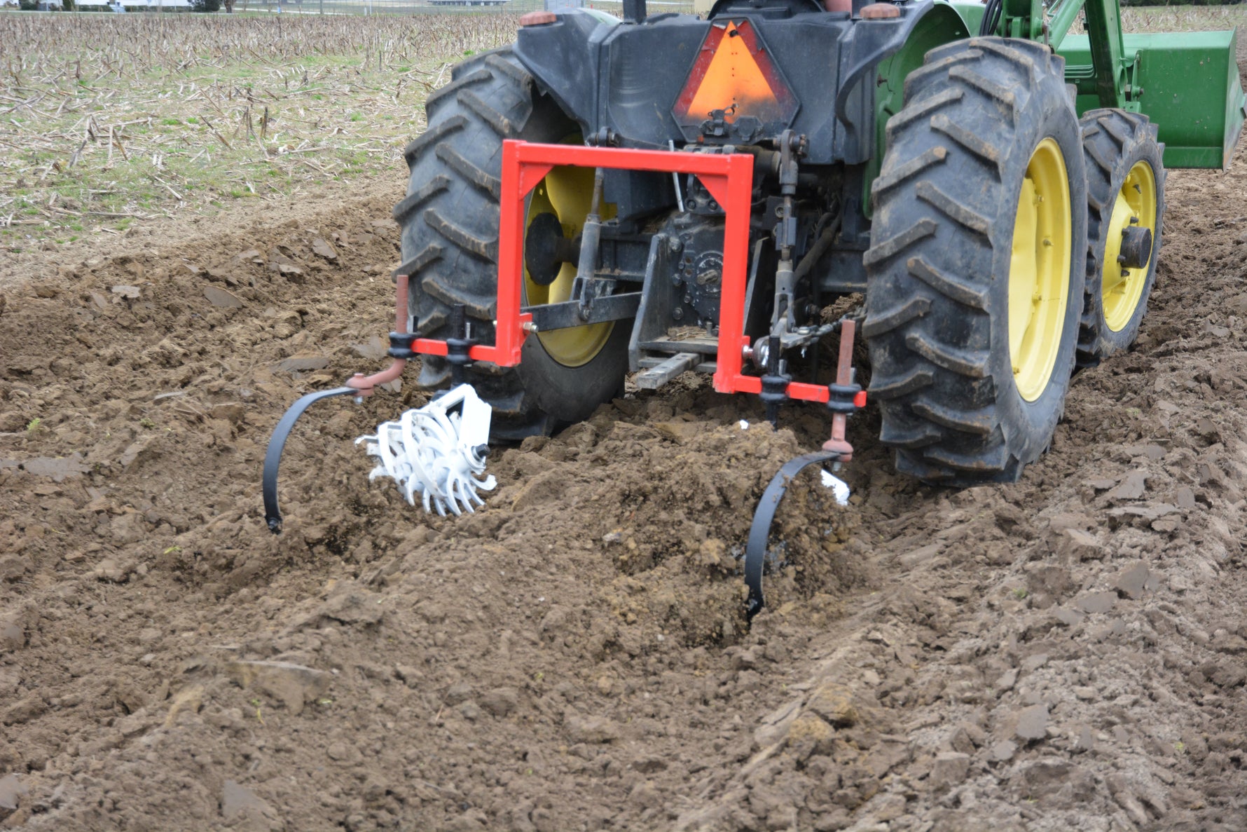 16" X 1/4" X 54STEM ROW CROP SWP