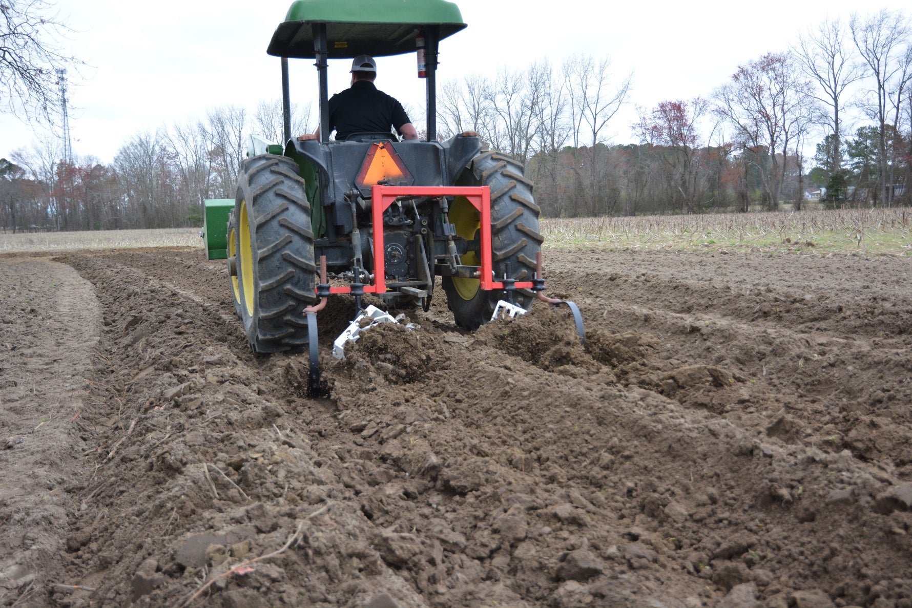 4 GANG ROLLING CULTIVATOR RH