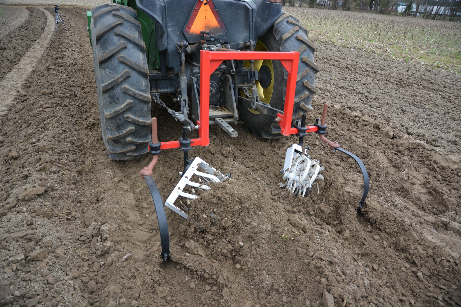 4 GANG ROLLING CULTIVATOR RH