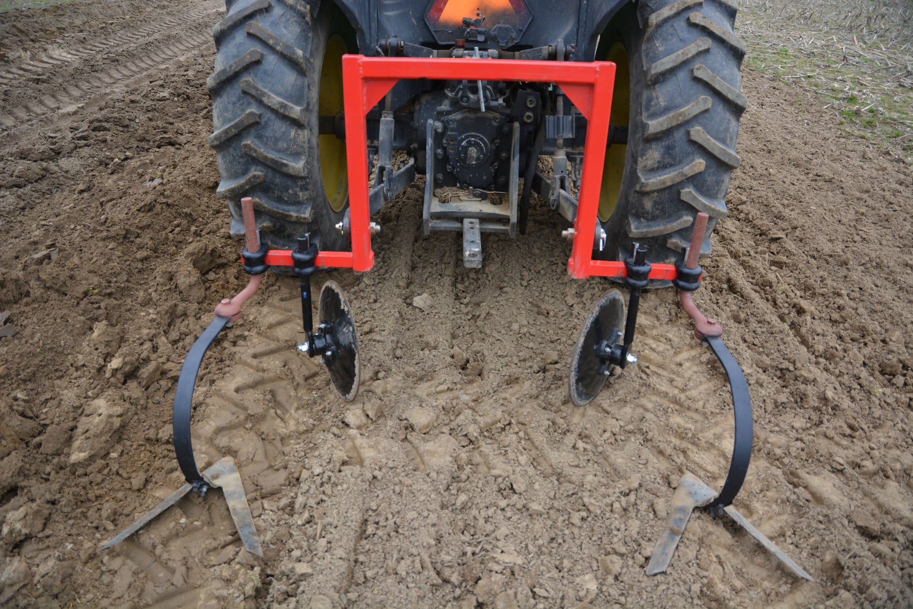 16" X 1/4" X 54STEM ROW CROP SWP