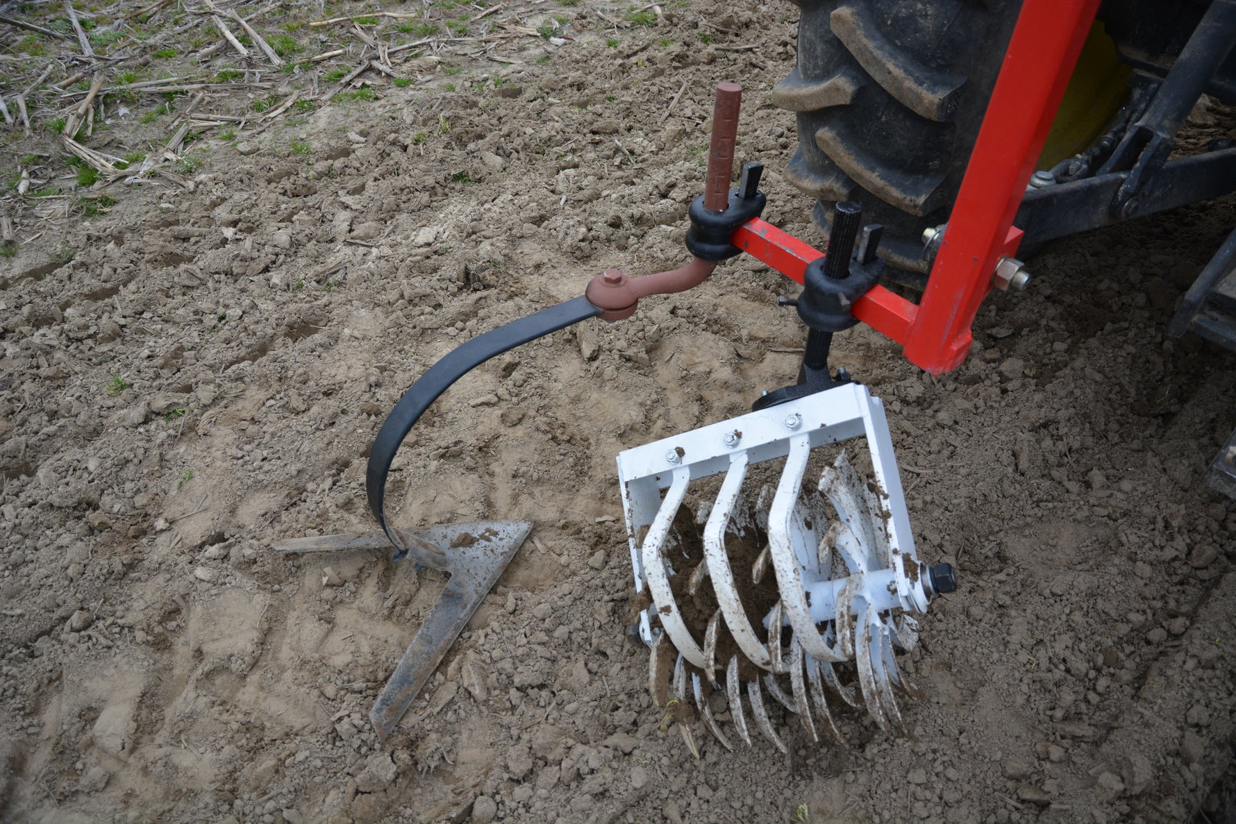 4 GANG ROLLING CULTIVATOR RH