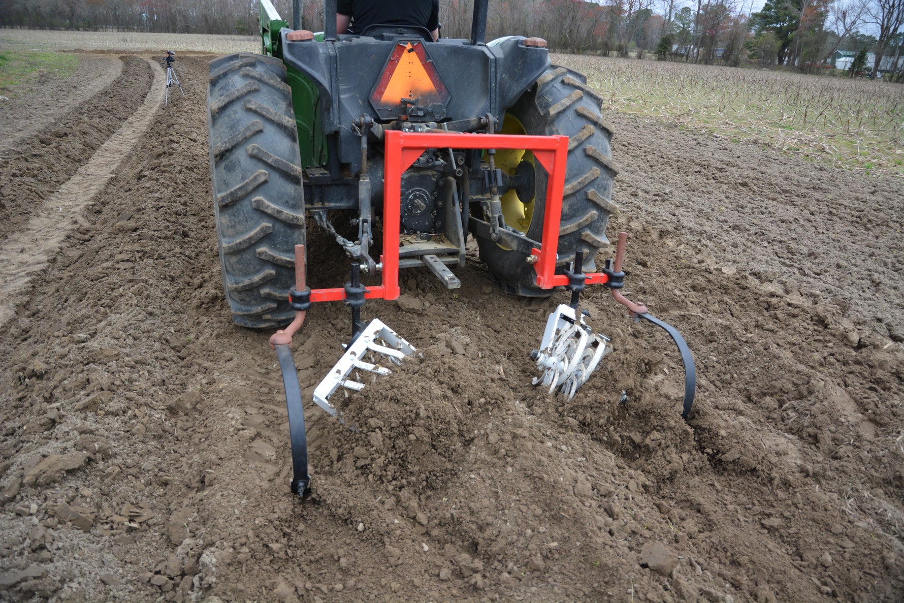 4 GANG ROLLING CULTIVATOR RH
