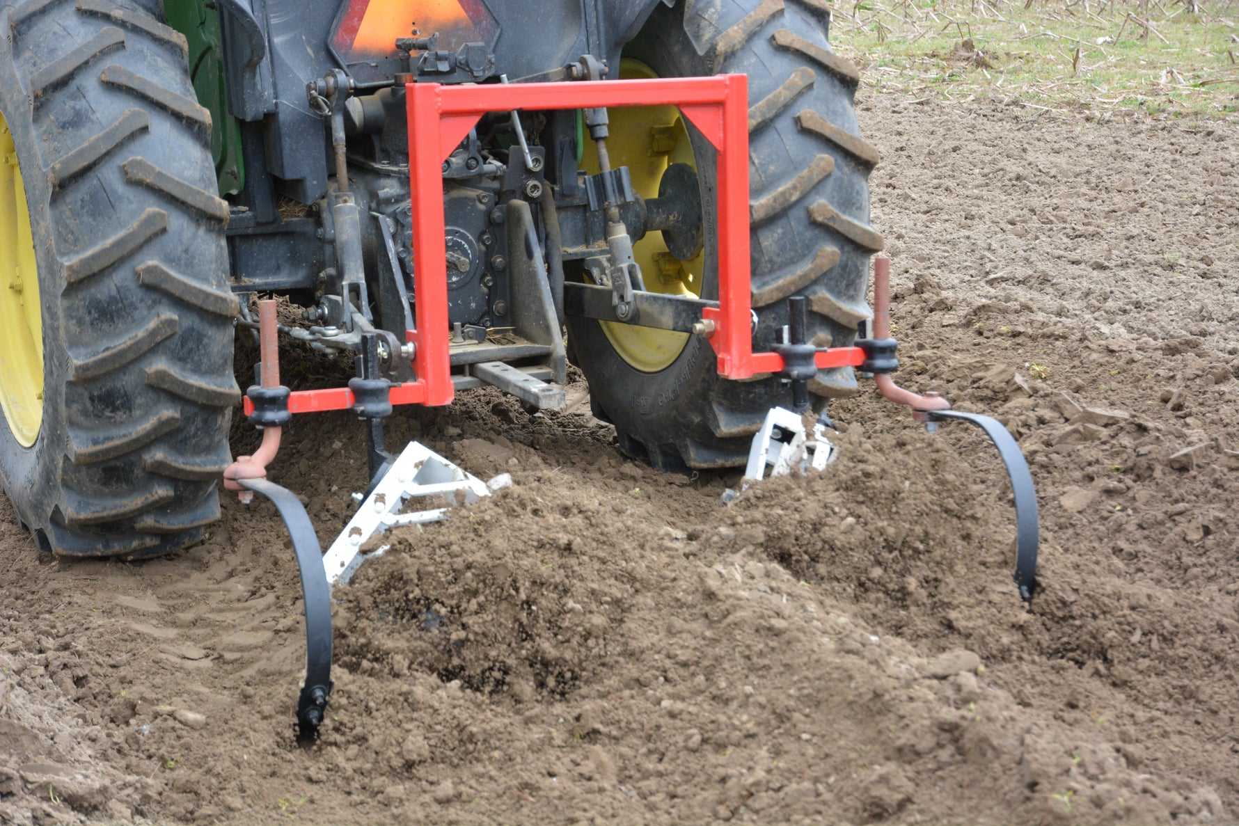 4 GANG ROLLING CULTIVATOR RH