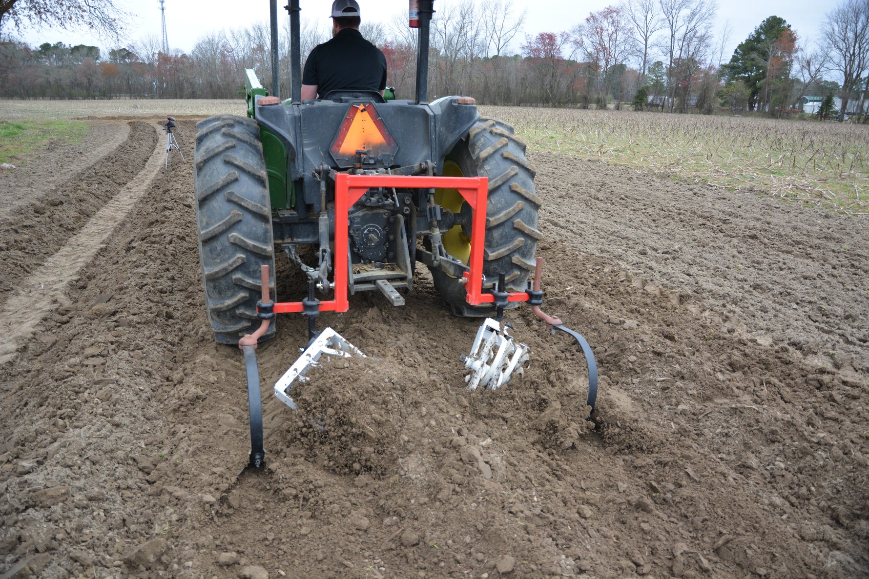 4 GANG ROLLING CULTIVATOR RH