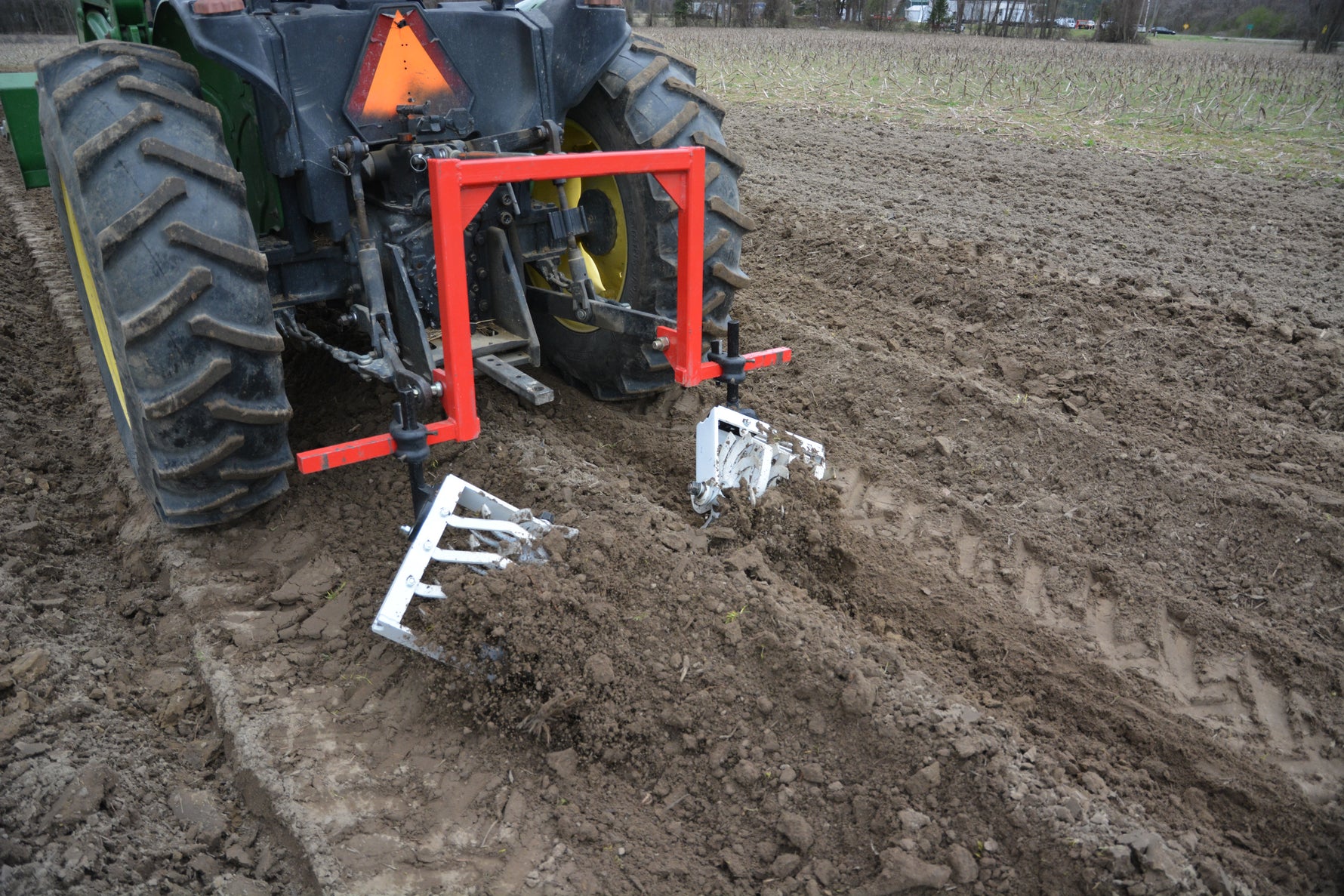 4 GANG ROLLING CULTIVATOR RH