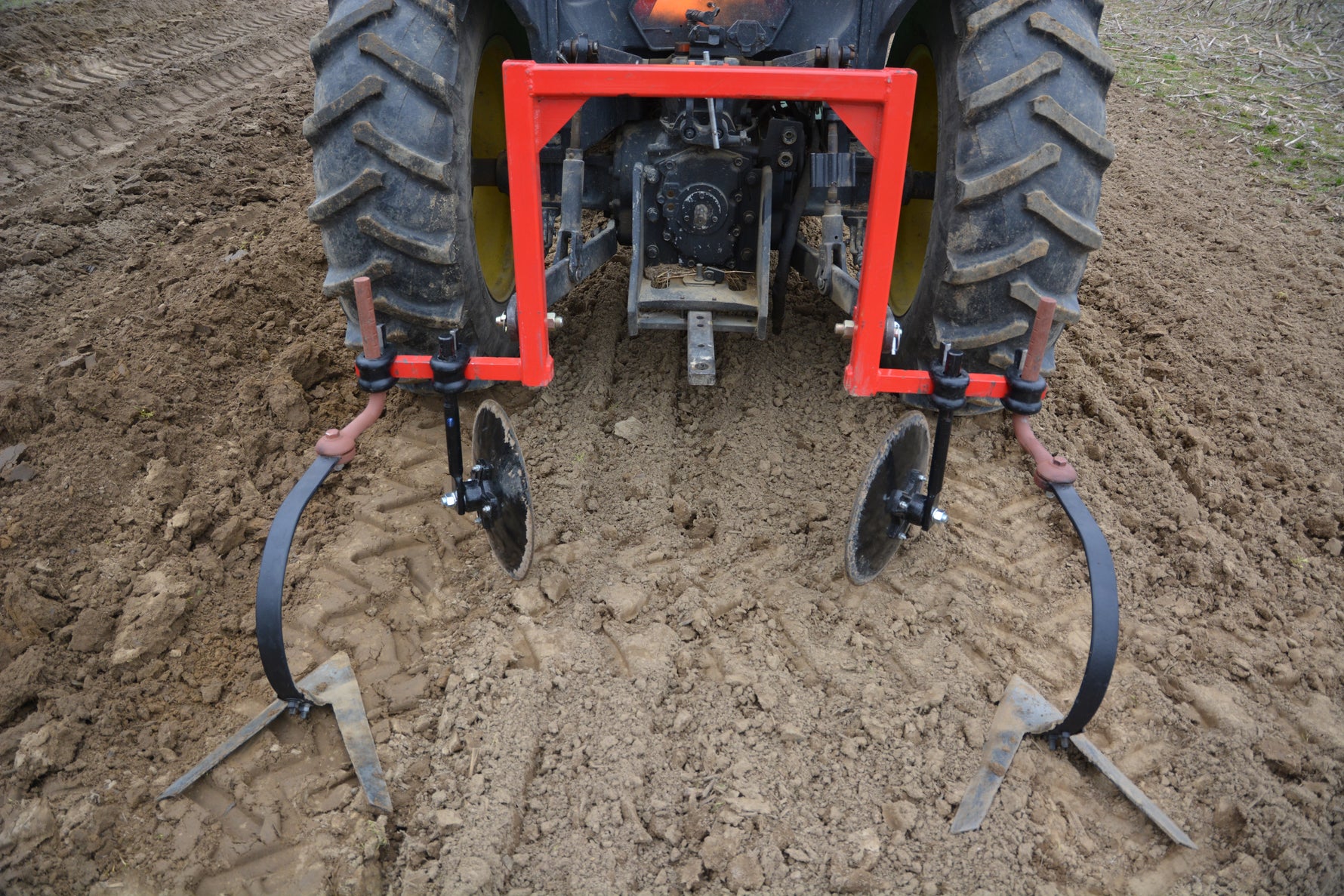 16" X 1/4" X 54STEM ROW CROP SWP
